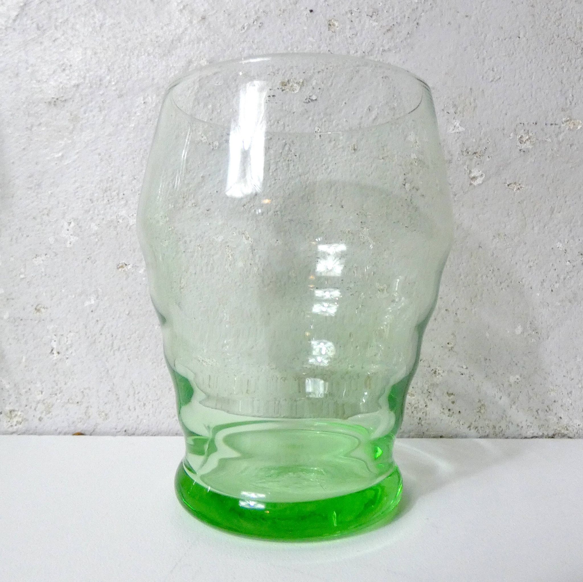 11 verres à eau en verre soufflé vintage