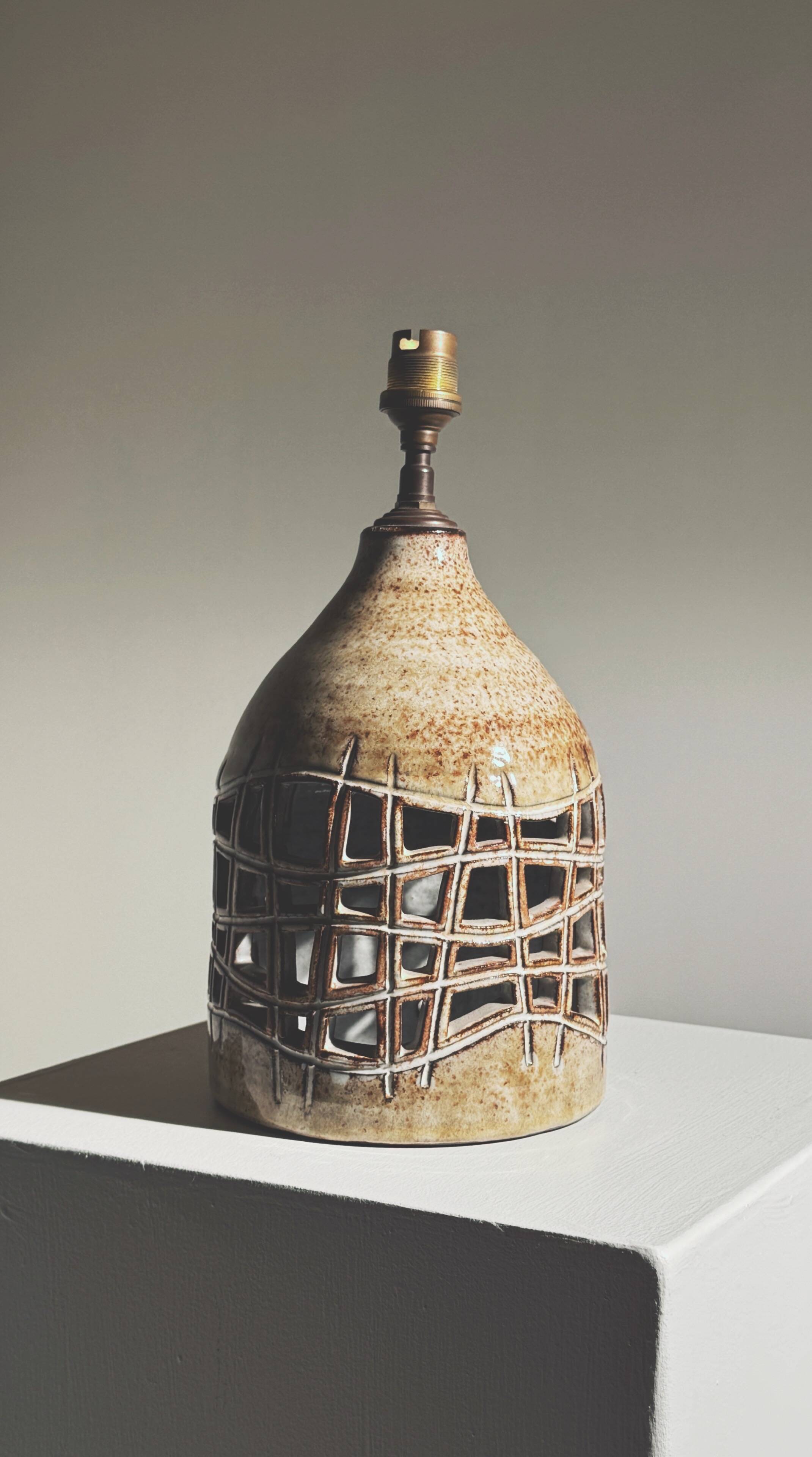 Ceramic lamp base by Robert Pérot, Vallauris, France, circa 1960.