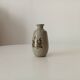 Petit vase vintage japonais en grès moucheté