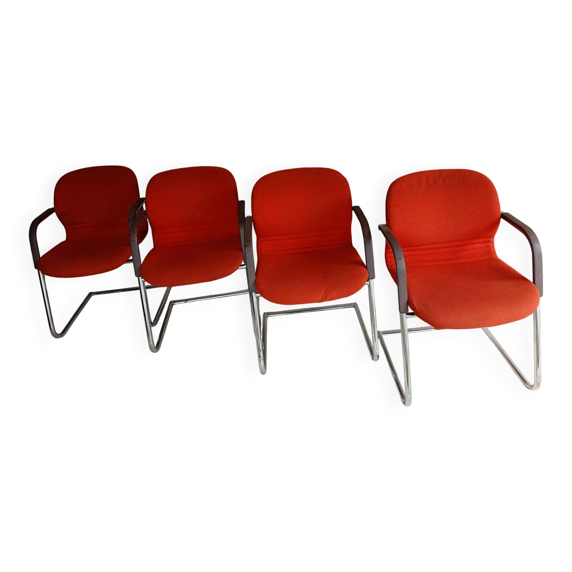 4 Whilkahan office chairs
