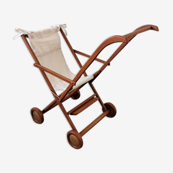 Doll's stroller