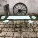 Table et chaises en formica vert d'eau
