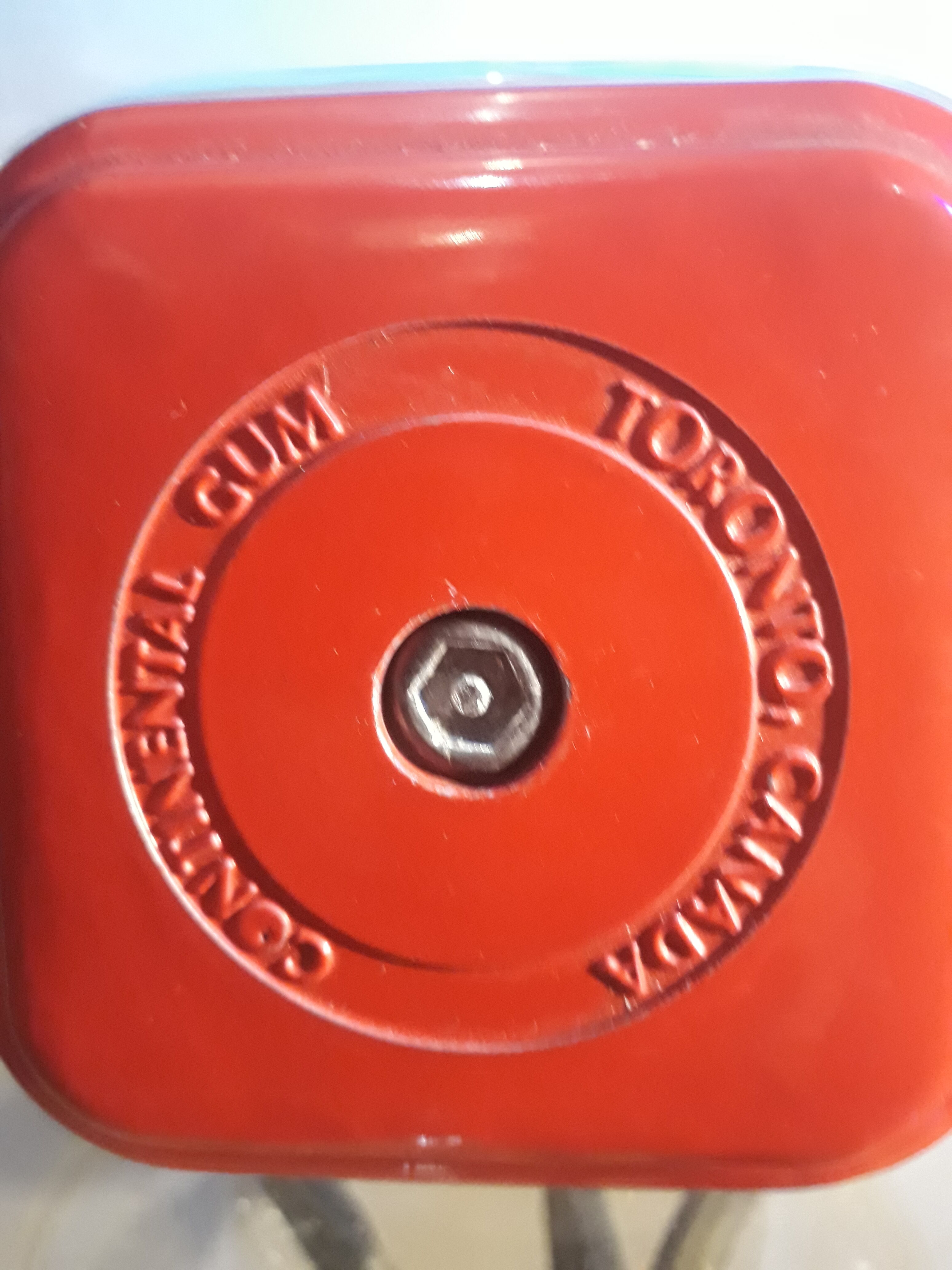 Distributor has candy toronto canada international gum