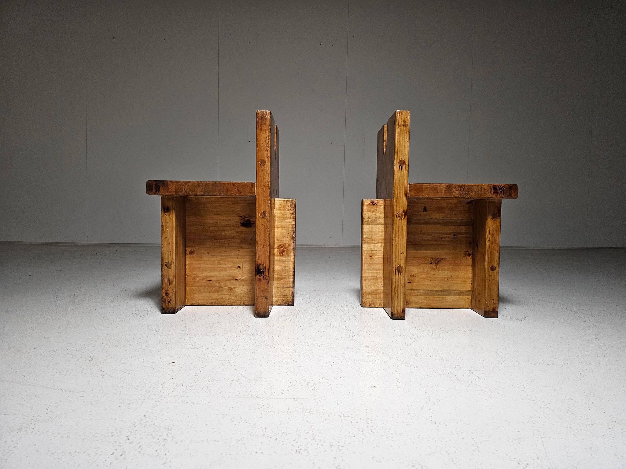 Pompeia accent chair in pine by Lina Bo Bardi, 1980s