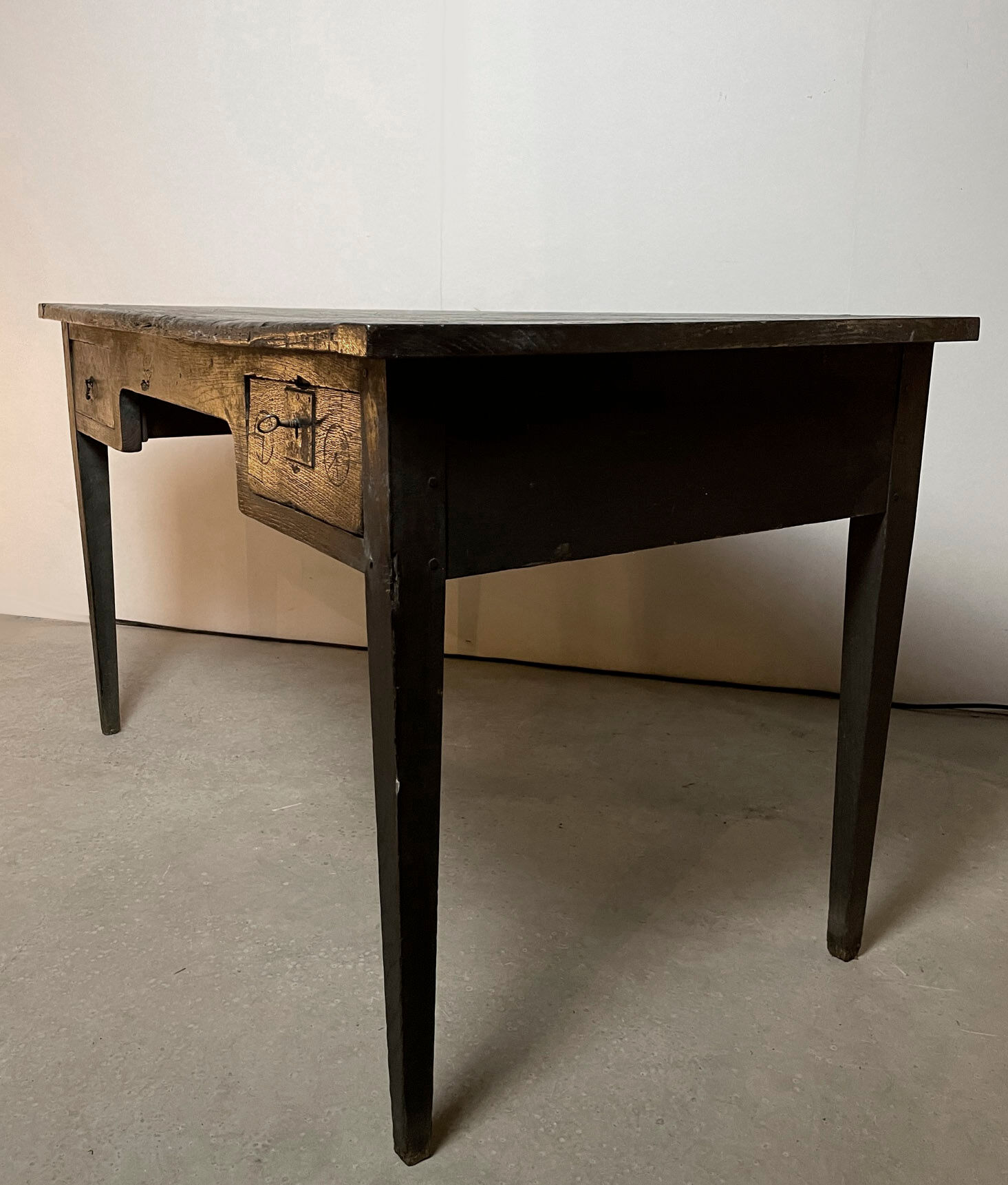 Bureau noir deux tiroirs
