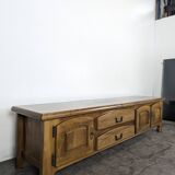 Low buffet in solid oak