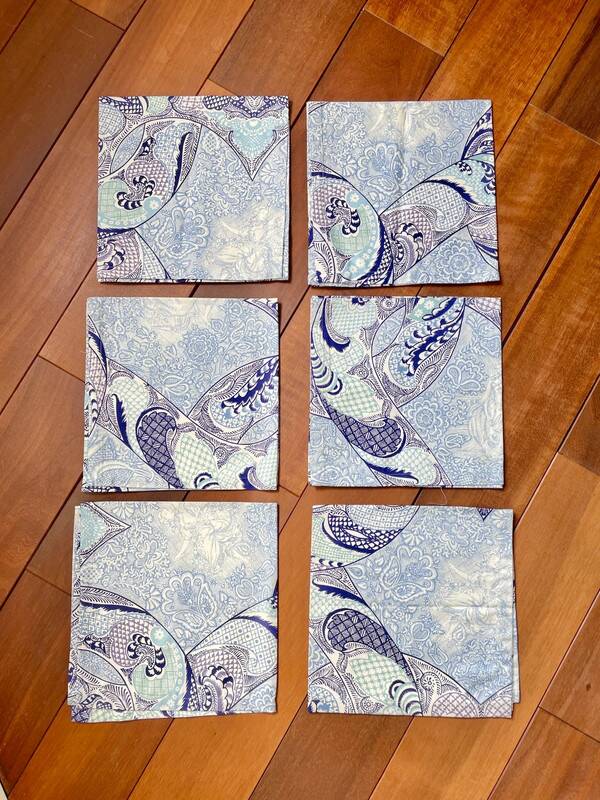 6 New "Trianon" Cotton Satin Napkins