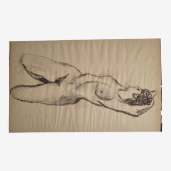 Study of reclining nude in charcoal, French school of the twentieth century