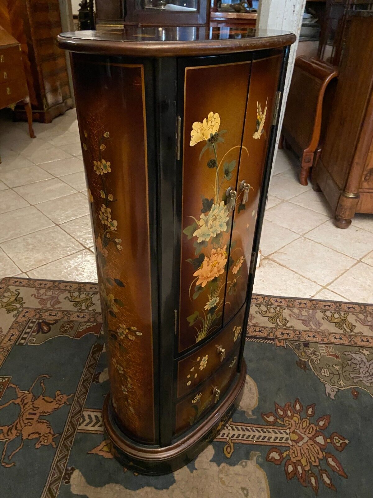 Sideboard fifth wheel pedestal storage column CD lacquered décor China Japan