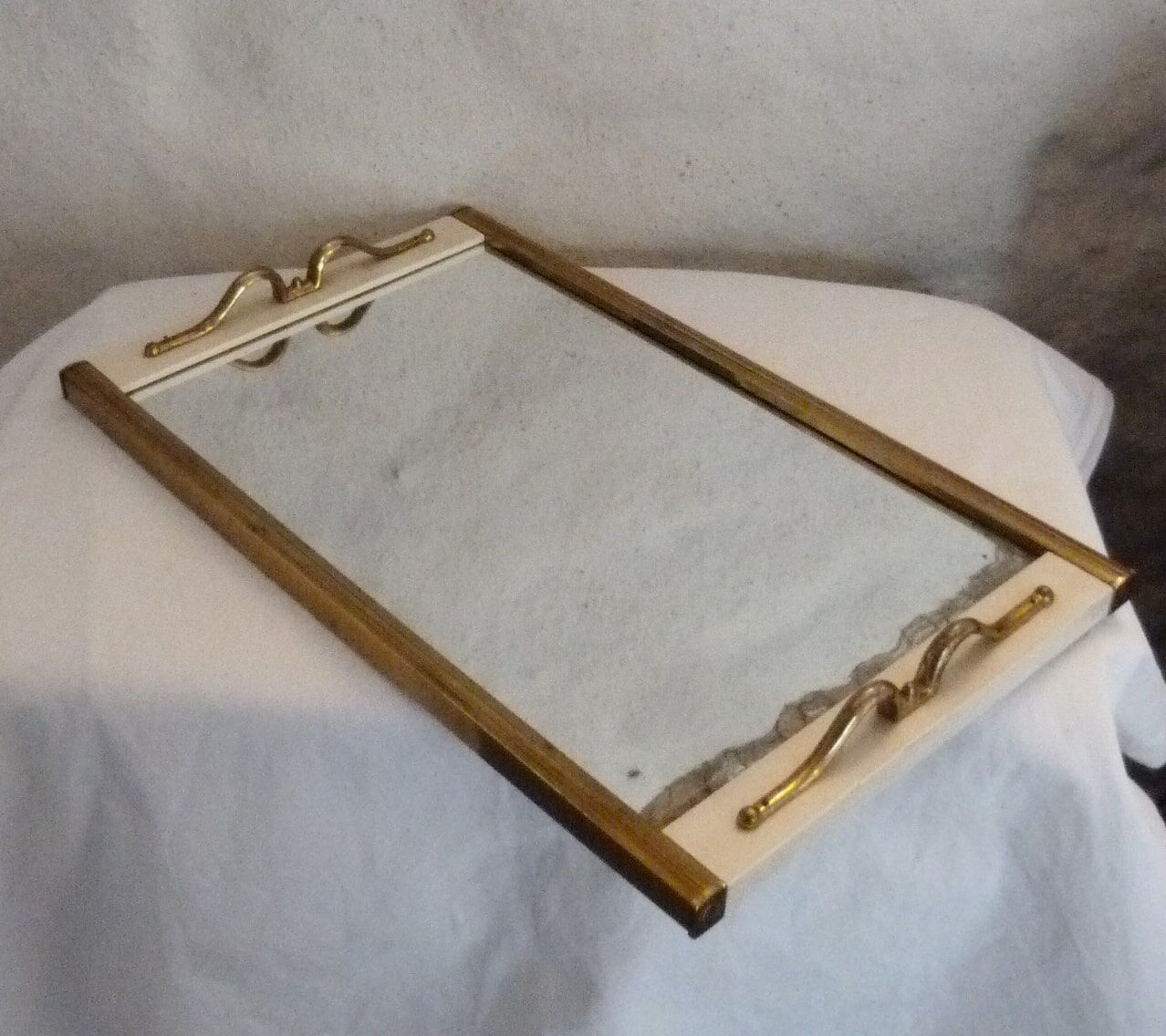 Mirror tray