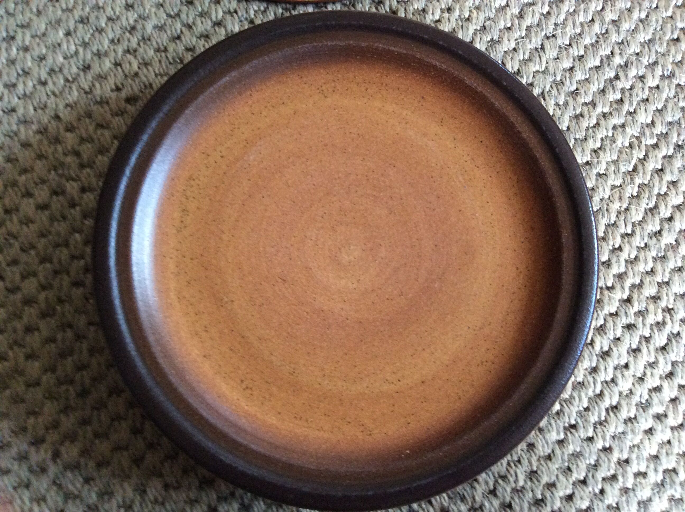 Series of 10 flat sandstone plates