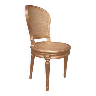 Chaise style Louis XVI en bois doré