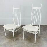 2 Scandinavian chairs with white bars from the 60s