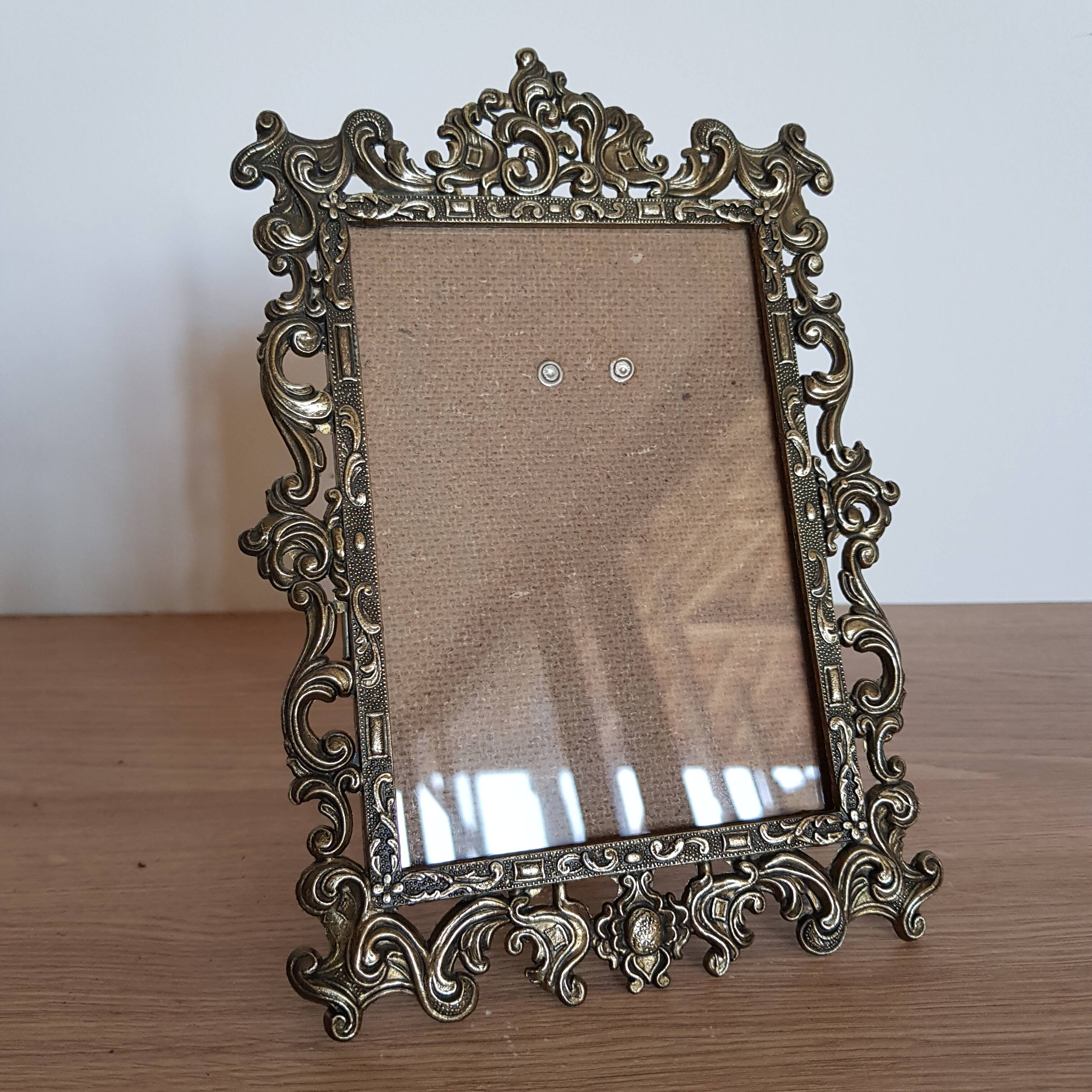 Baroque brass frame