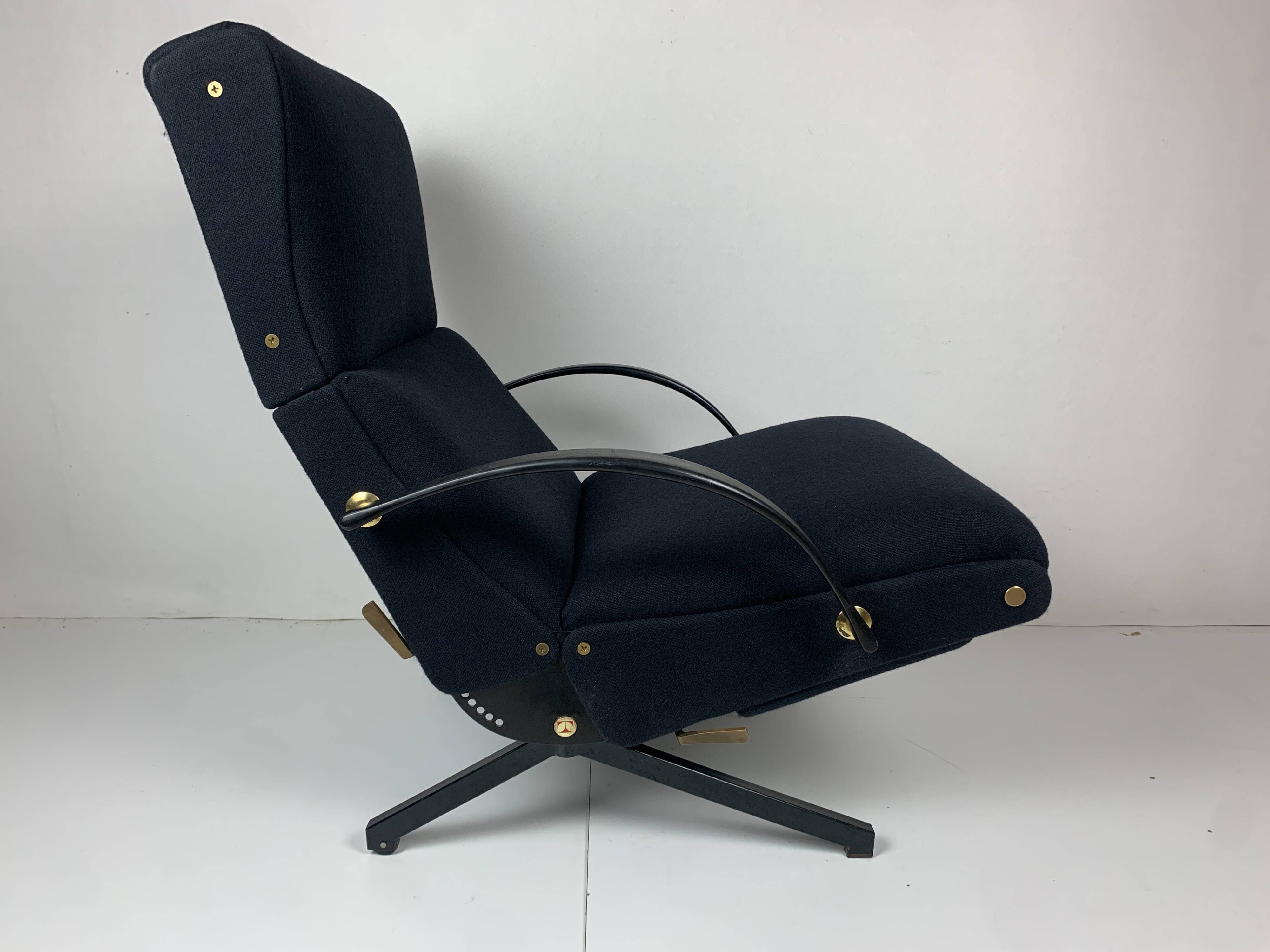 Fauteuil lounge italien vintage bleu marine foncé par Osvaldo Borsani pour Tecno, 1950