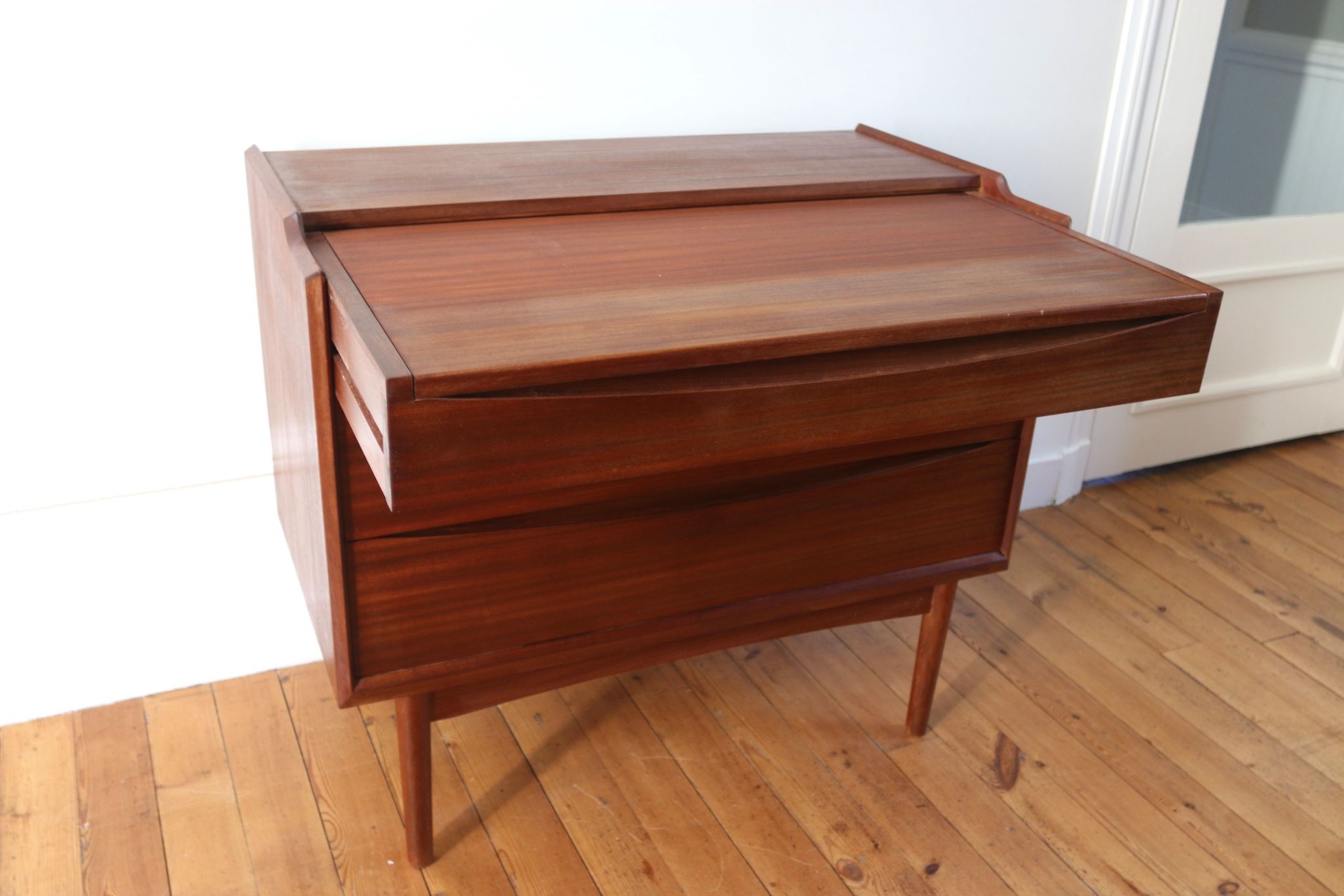 Scandinavian teak dressing table Arne Vodder, Denmark 1960