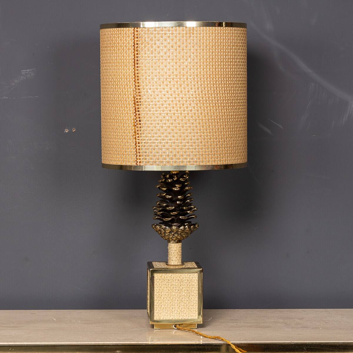 A vintage 20thc italian bergere lamp with pine cone detailing c.1970