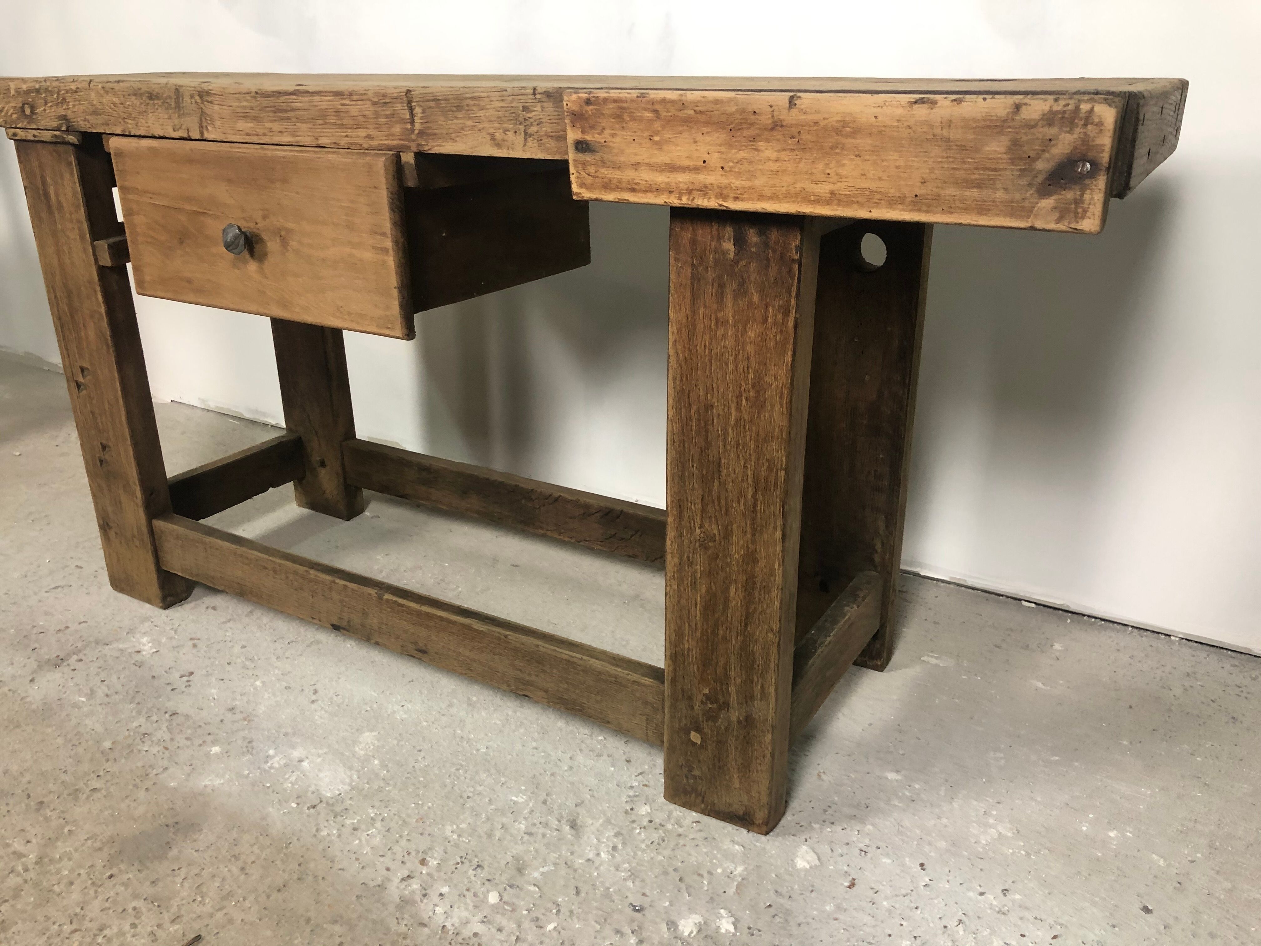 Old workbench in raw solid oak 1920