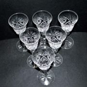 Series of 6 wine glasses in diamond cut crystal Lemberg or Saint-Louis 18cm