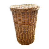 Vintage wicker linen pan