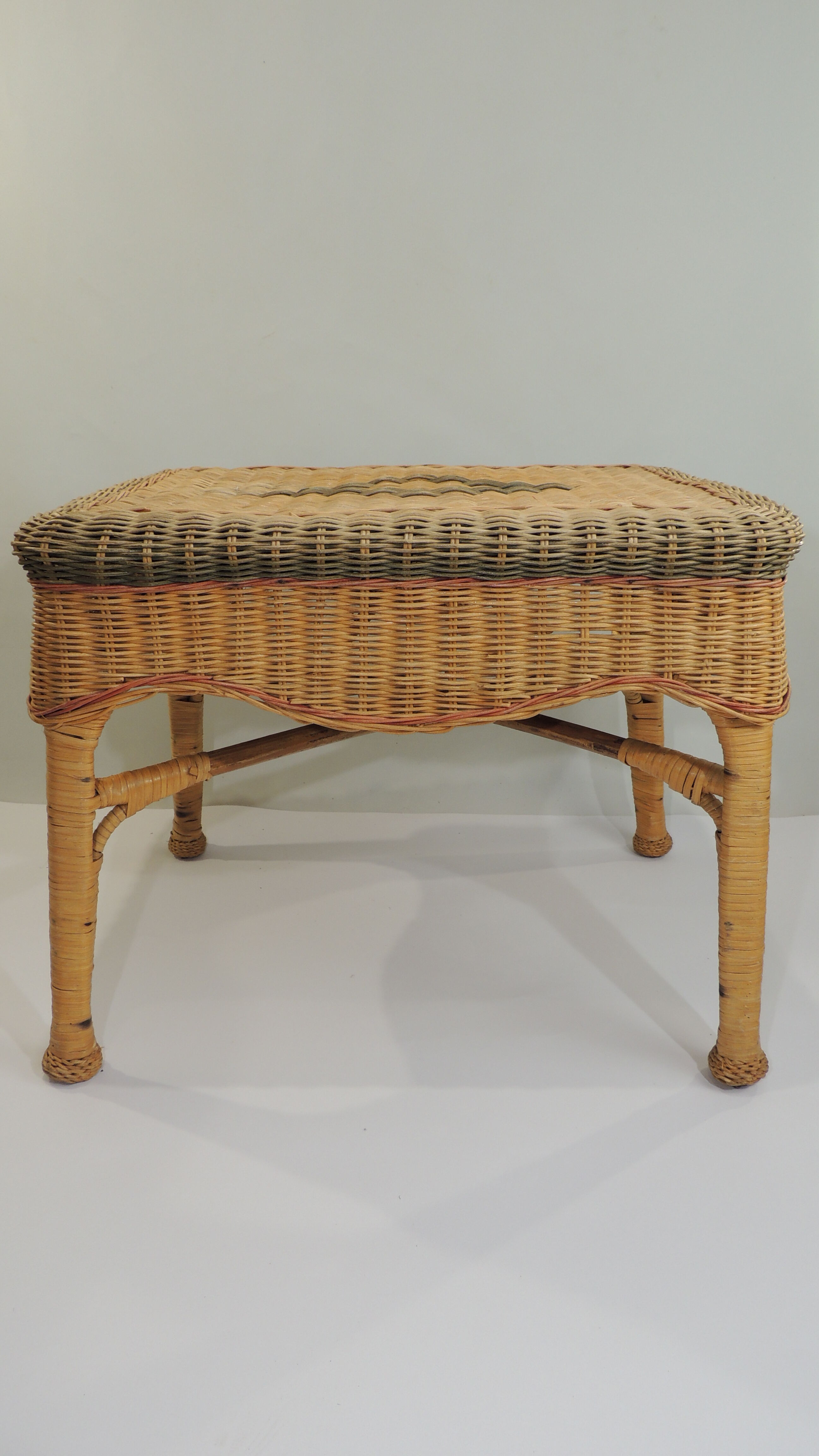 Rectangular woven wicker coffee table /Bamboo /rattan / vintage