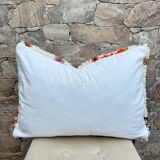 Housse de coussin berbère marocaine Azilal aux motifs colorés 60x40cm