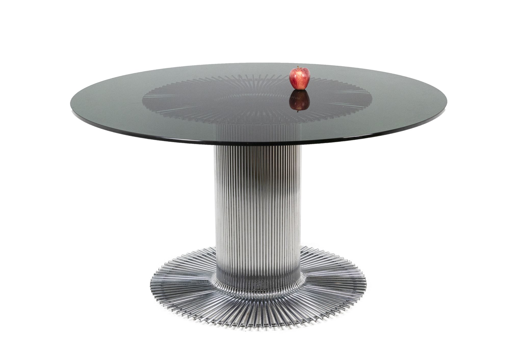 Gastone Rinaldi, Round table in chromed metal and smoked glass, 1970s