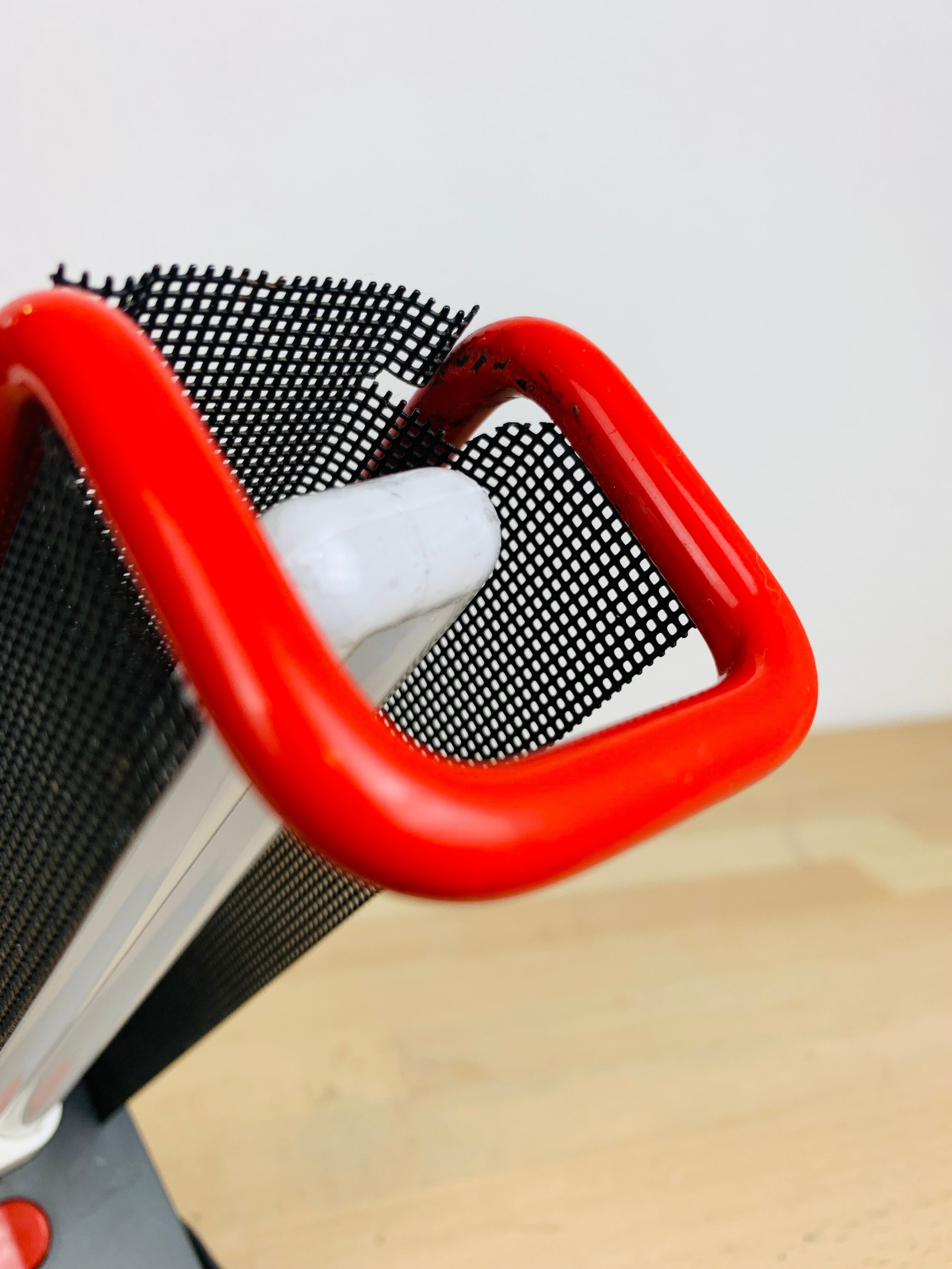 Philips 80s geometric red and black lamp