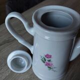 Chinese porcelain teapot