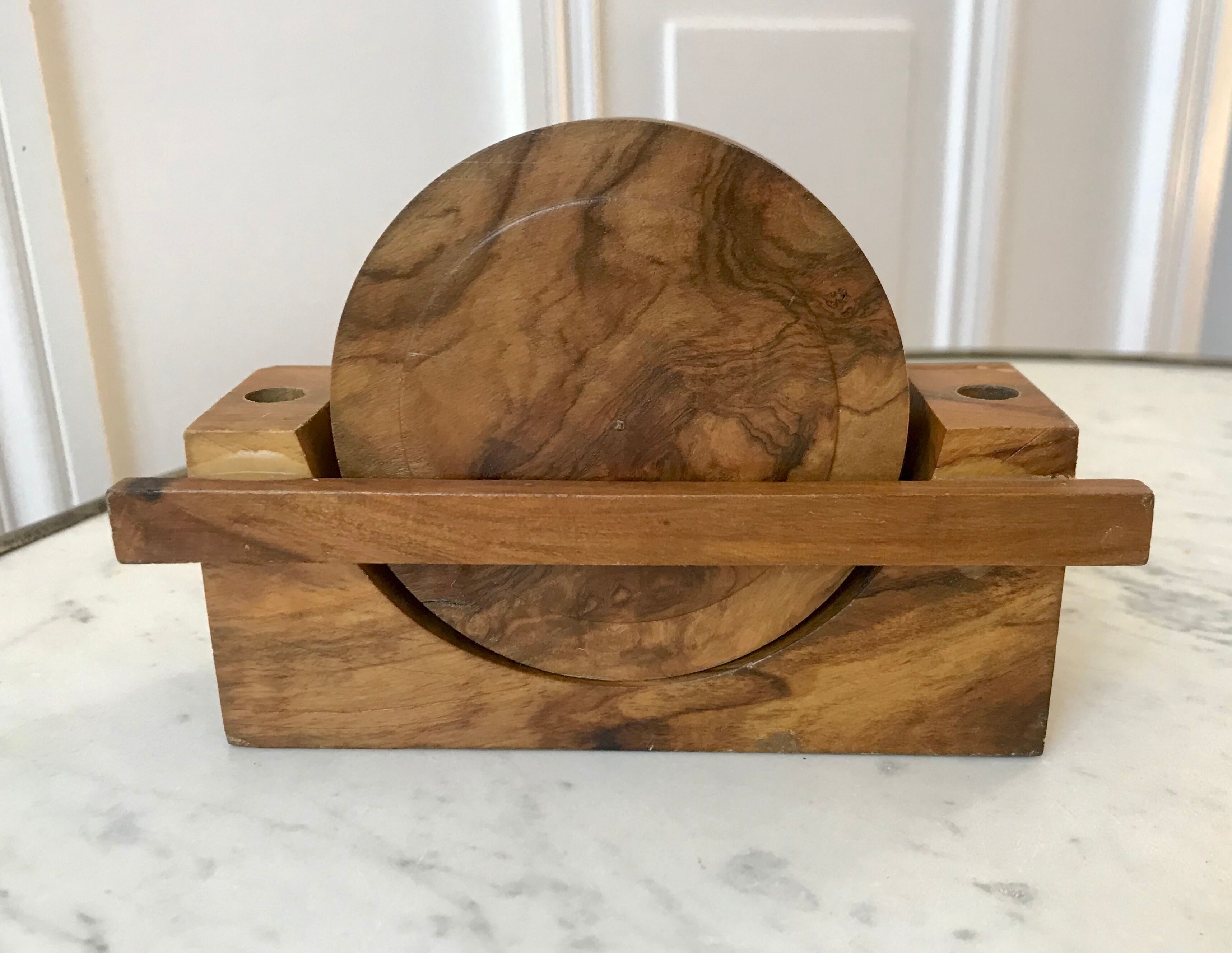 Set of 6 coasters in vintage olive wood 60s