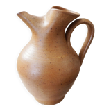 Sandstone pitcher