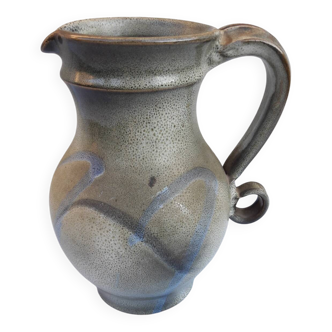 Stoneware jug