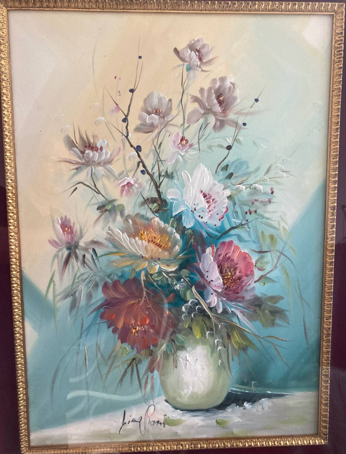 Large HST painting depicting a floral bouquet signed Lina Pont (?)