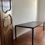 HAY 12 table