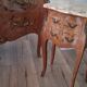 Ensemble commode galbée et table de chevets