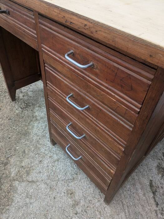 Adult desk from the 40s