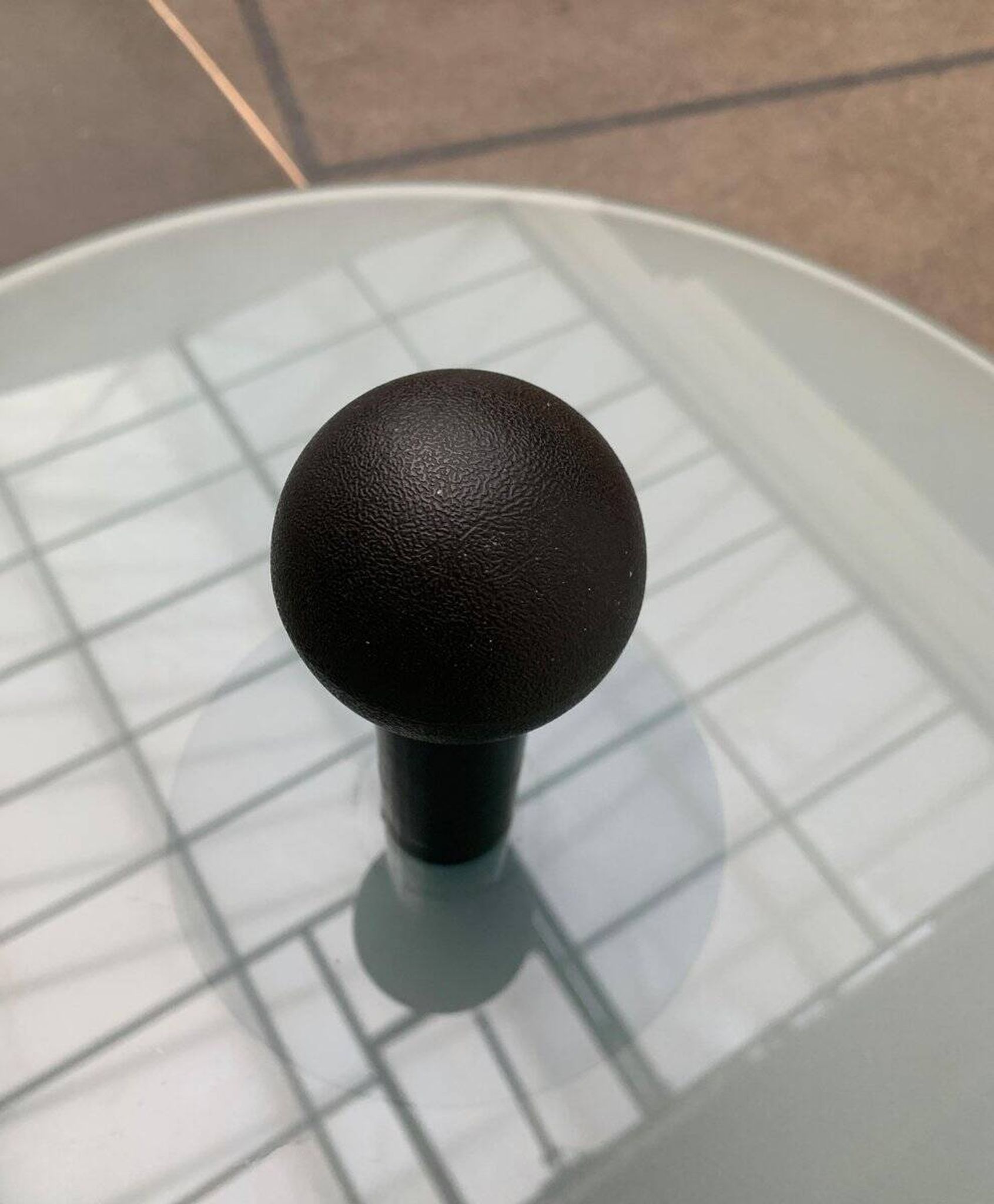 Table d'appoint postmoderne vintage d'Ikea