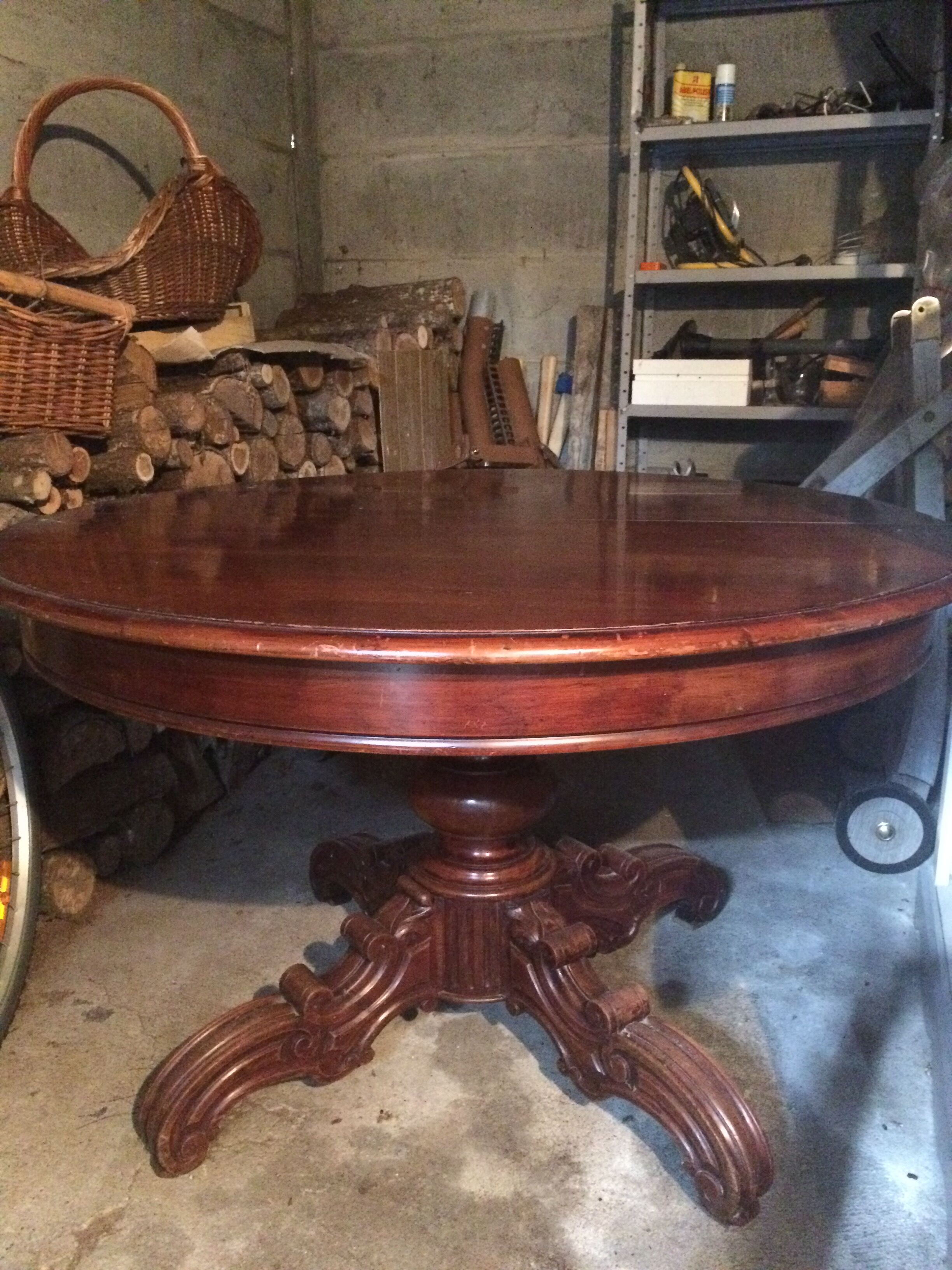 Former round table expandable