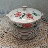 12 antique flat plates + HBCM soup tureen