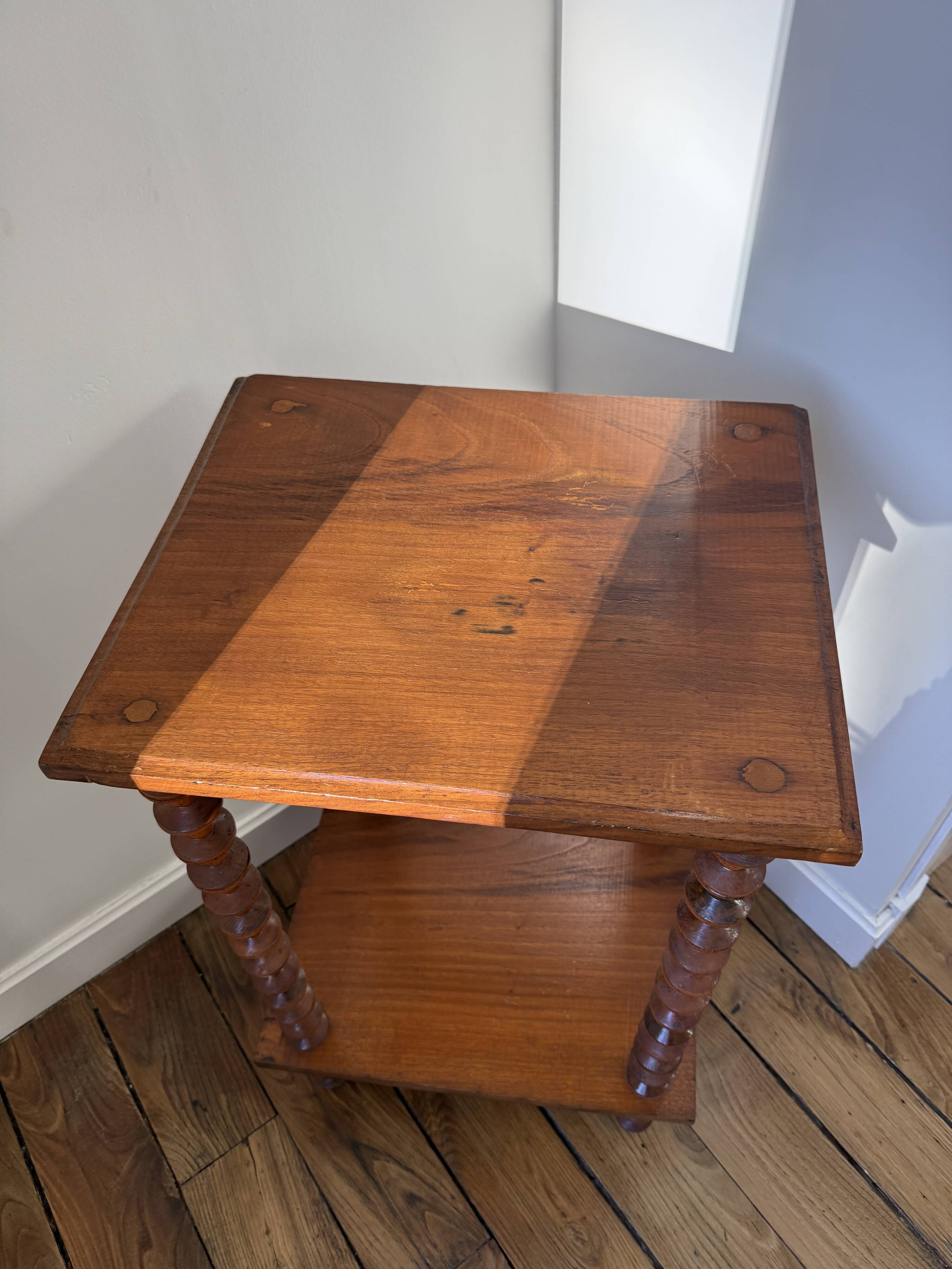 Side table / wooden pedestal Art Deco shelf spools from the 1950s