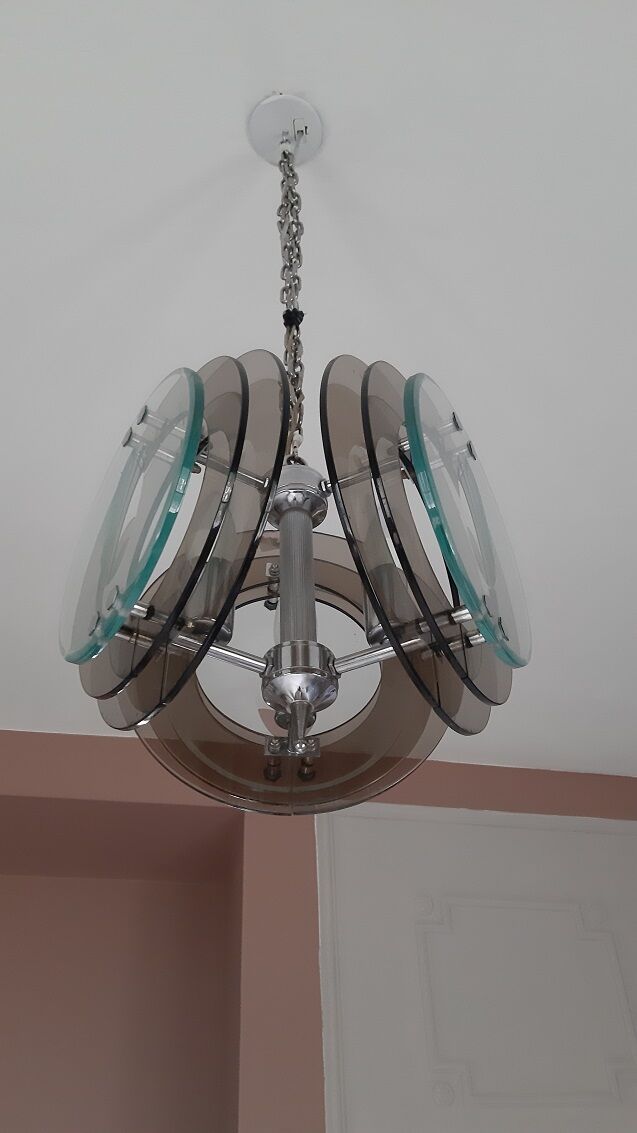 Suspension chrome et verre