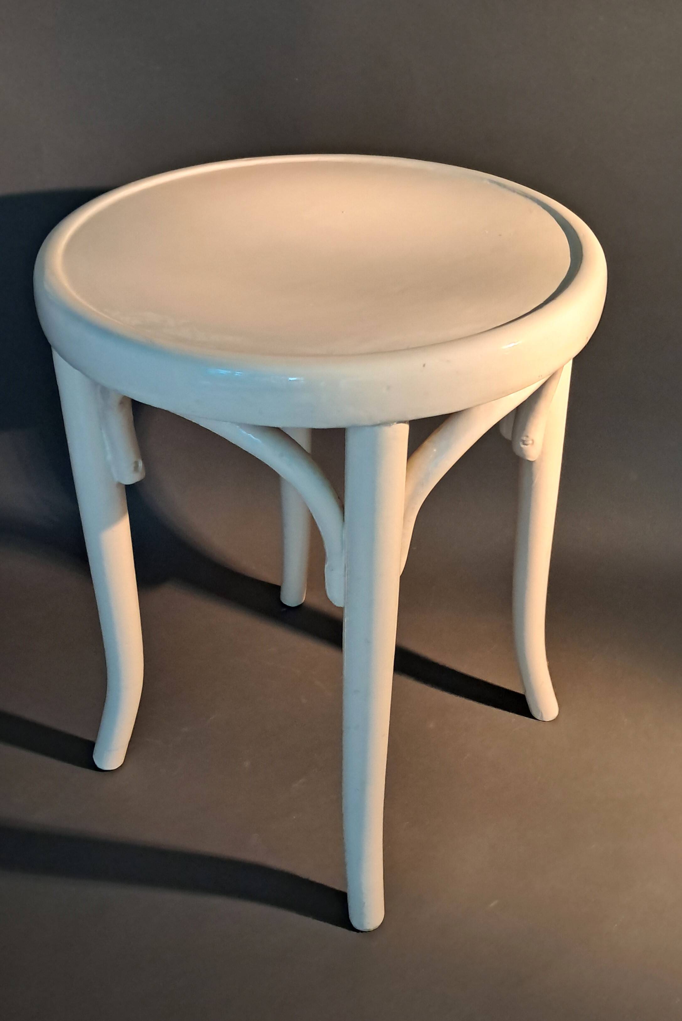 White lacquered beech stool 1950/1960.