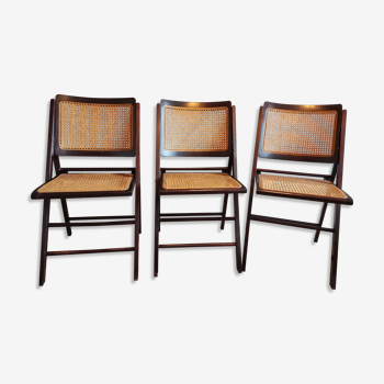 3 chaises pliantes avec cannage sur assise et dossier