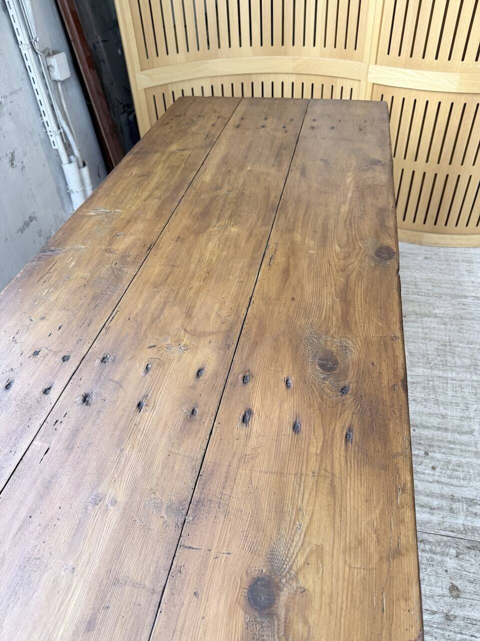 XXL trestle farm table 4m and its benches