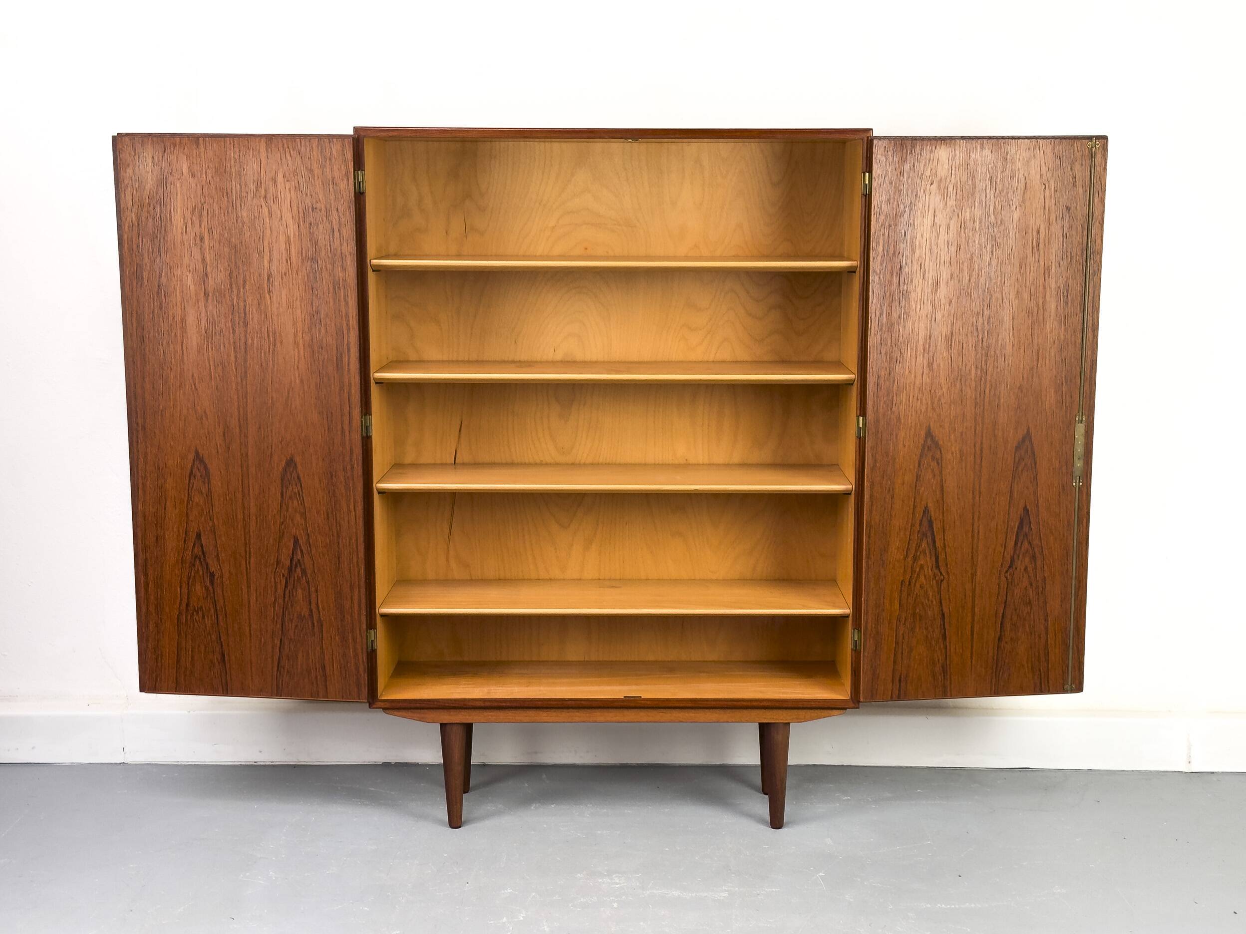 Danish Cabinet in Teak by Børge Mogensen for Søborg Møbelfabrik, 1960s