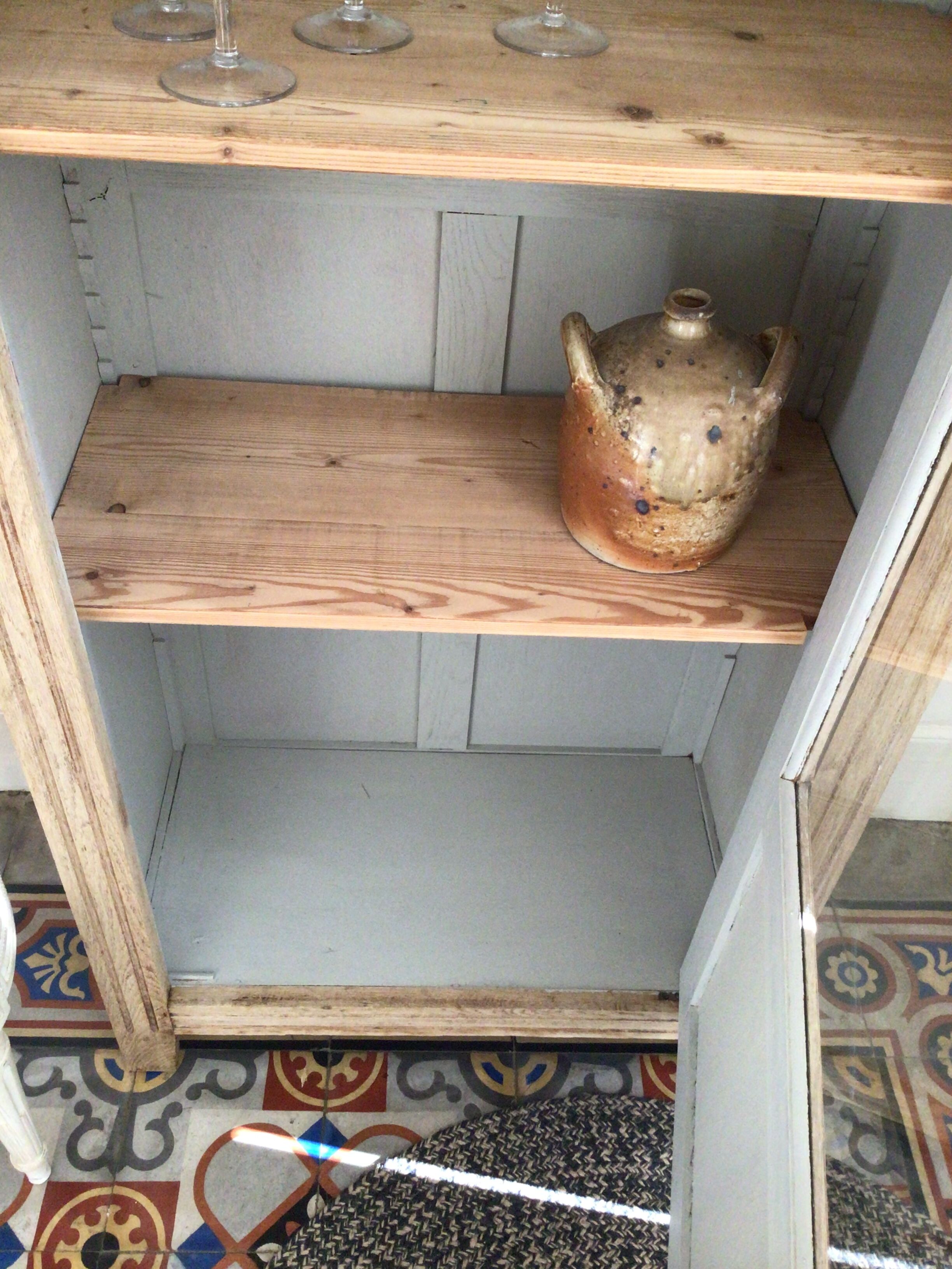 Glazed Parisian wardrobe