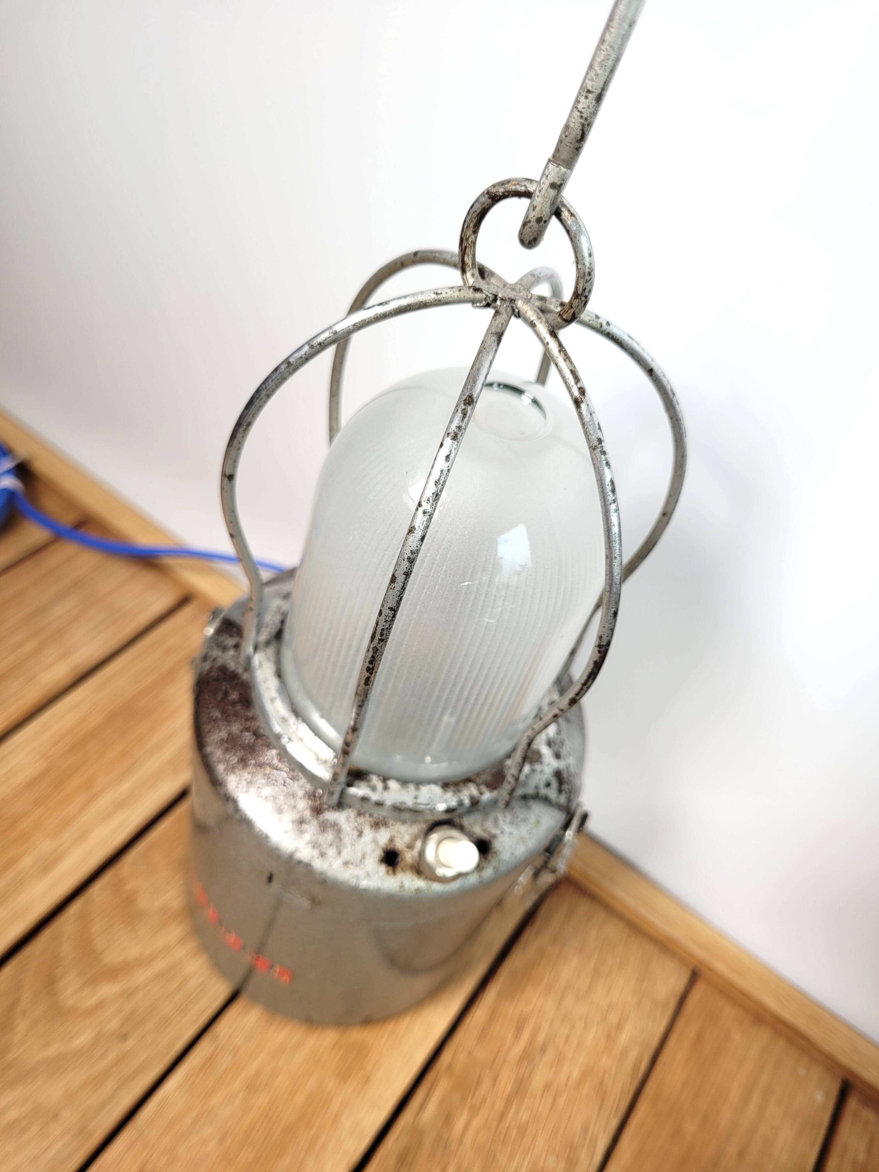 Cipel portable workshop lamp 1950