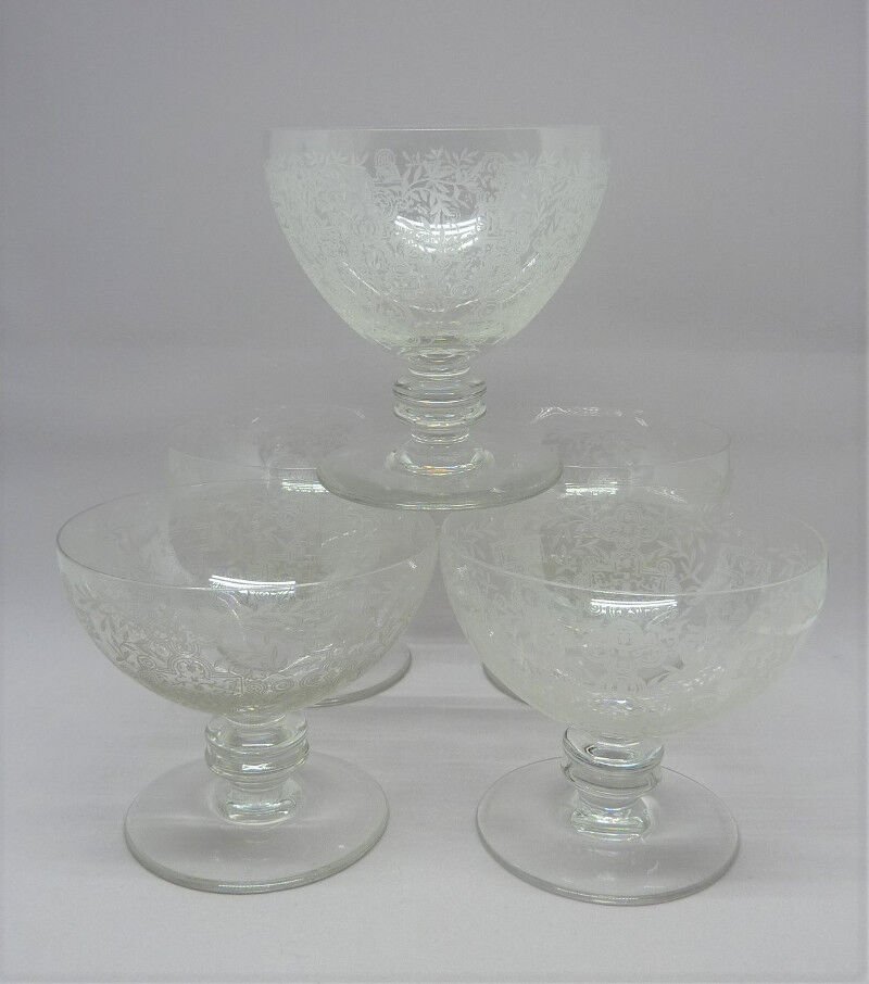 5 glasses of Baccarat France champagne glasses