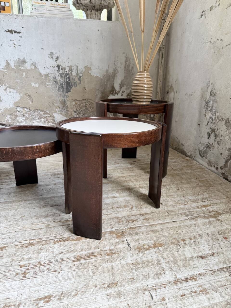 Nido 780 G stackable coffee tables. Frattini for Cassina