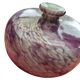 Vase panse aplatie à décor de spirales violettes et dorées